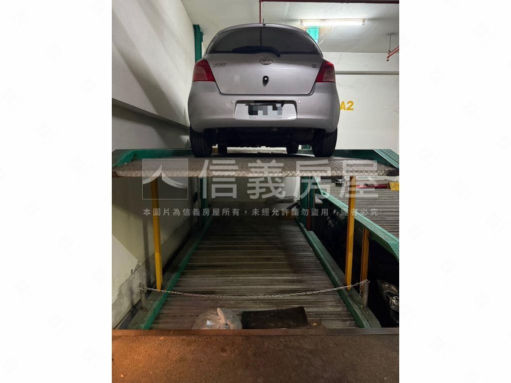 北祥街大面寬店面附雙車位房屋室內格局與周邊環境
