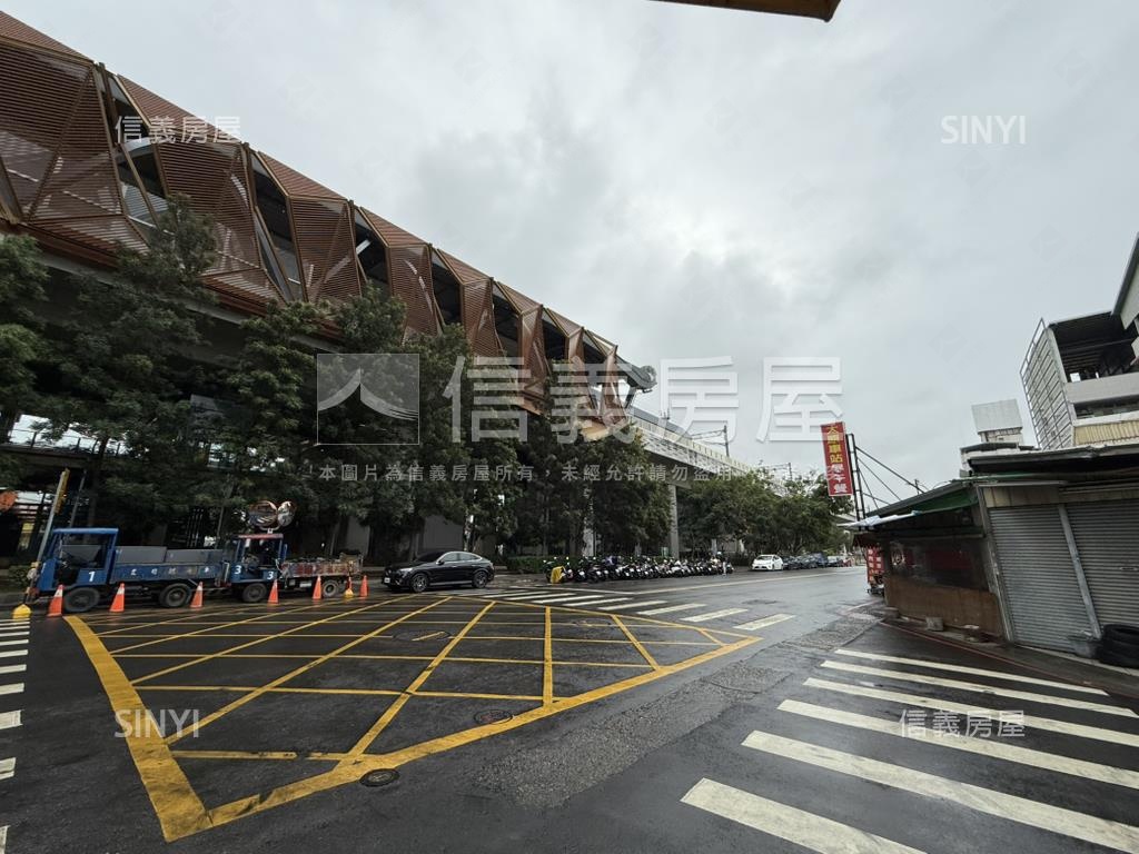 北祥街大面寬店面附雙車位房屋室內格局與周邊環境