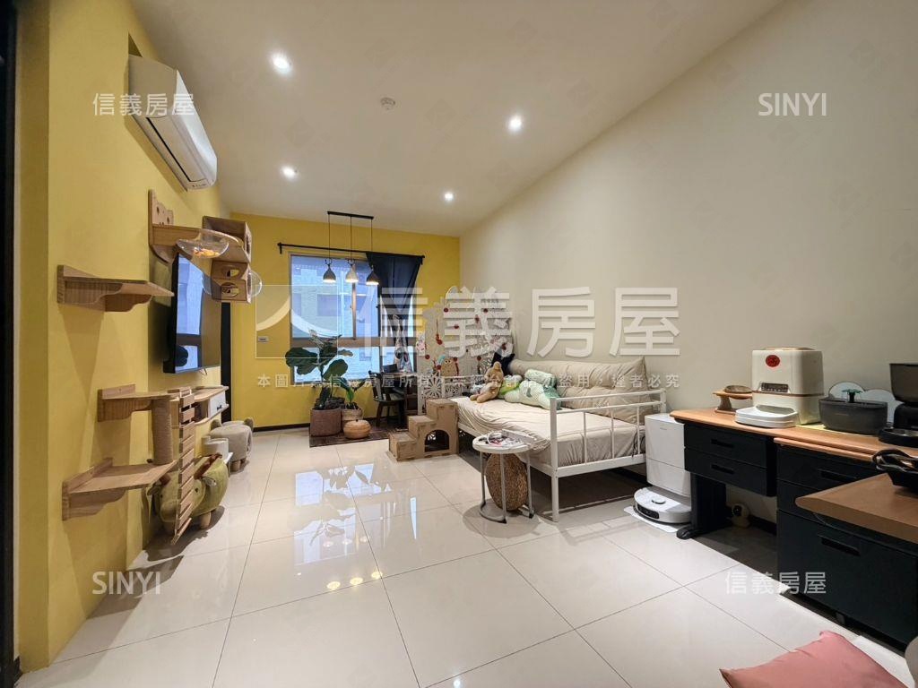 【天琴】靜巷首購兩房車位房屋室內格局與周邊環境