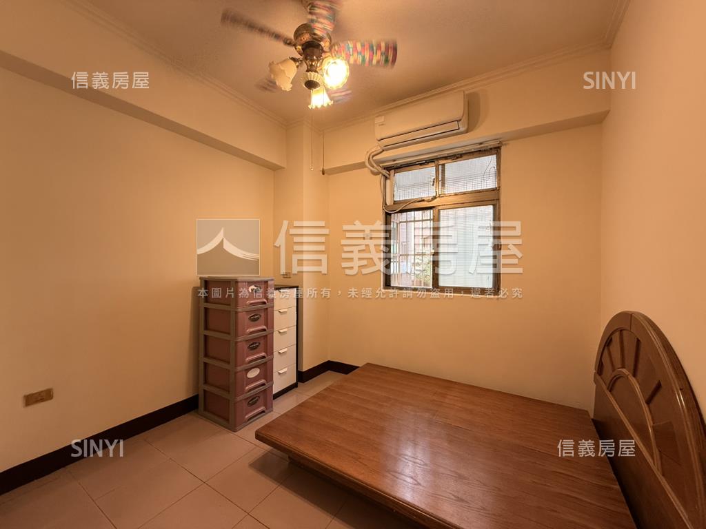 金門三街華廈讚喔房屋室內格局與周邊環境