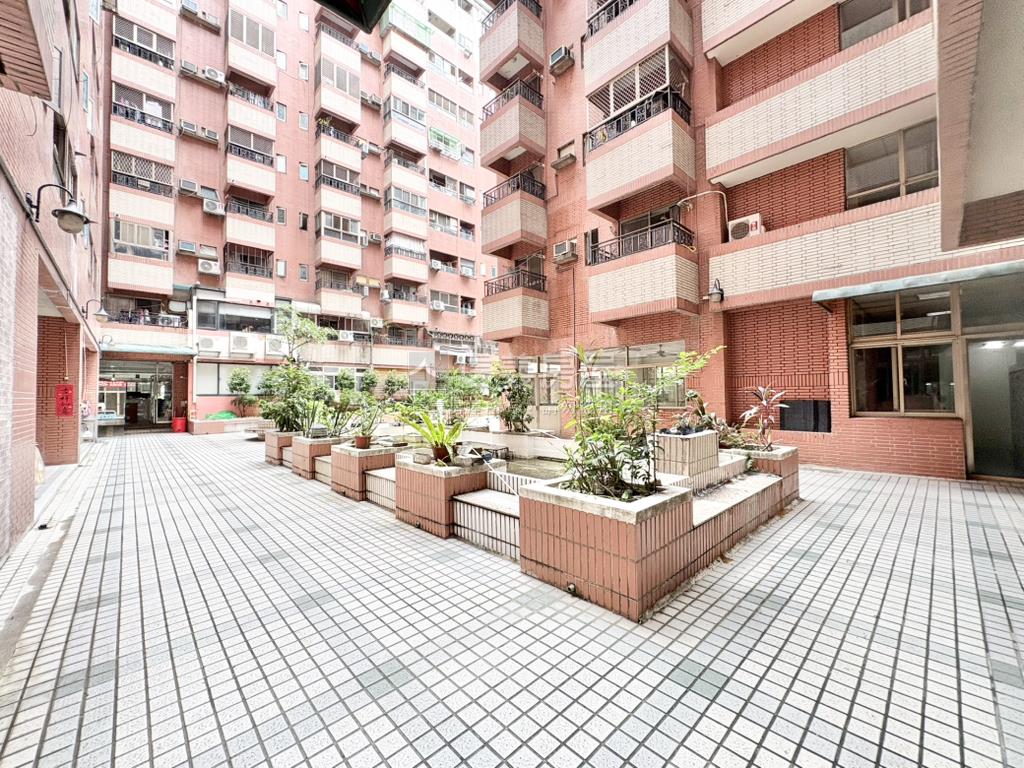 近水樓台－高樓套房２房屋室內格局與周邊環境