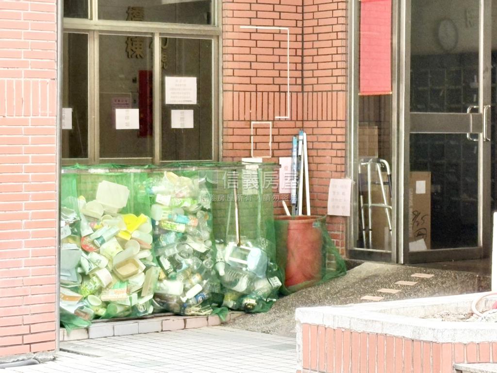 近水樓台－高樓套房２房屋室內格局與周邊環境
