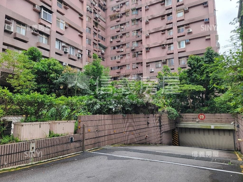 舒曼的家３房附坡平車位房屋室內格局與周邊環境