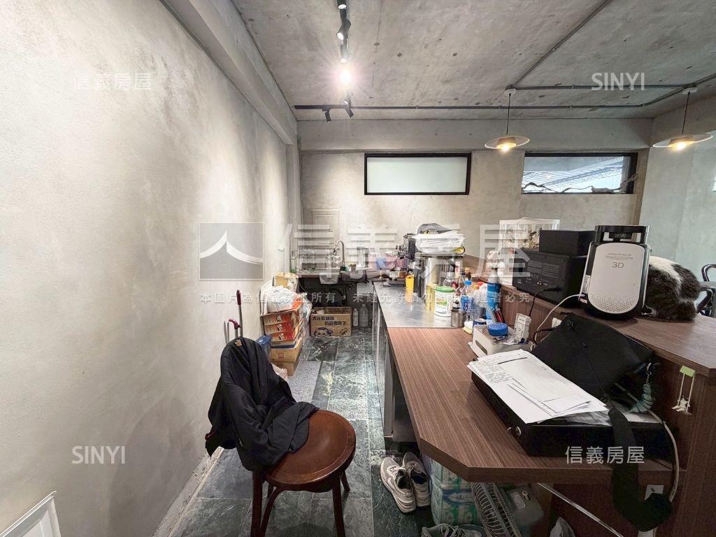 建興學區｜文青咖啡花園店房屋室內格局與周邊環境