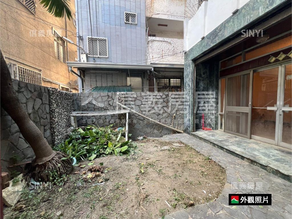 林百貨旁三層透天古厝房屋室內格局與周邊環境