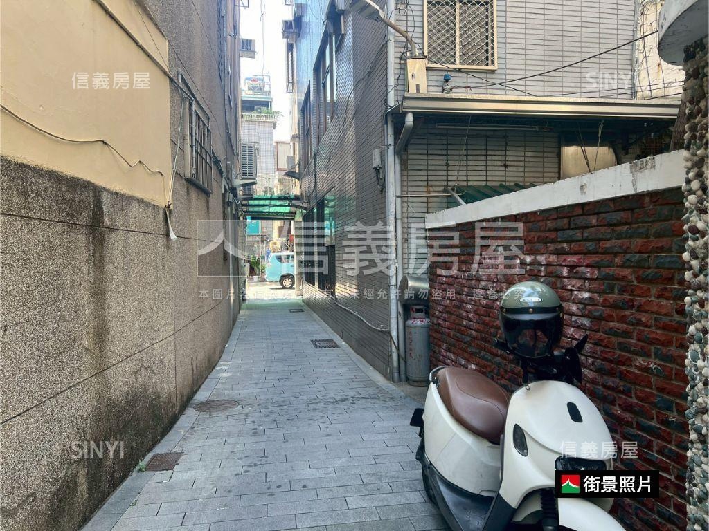 林百貨旁三層透天古厝房屋室內格局與周邊環境