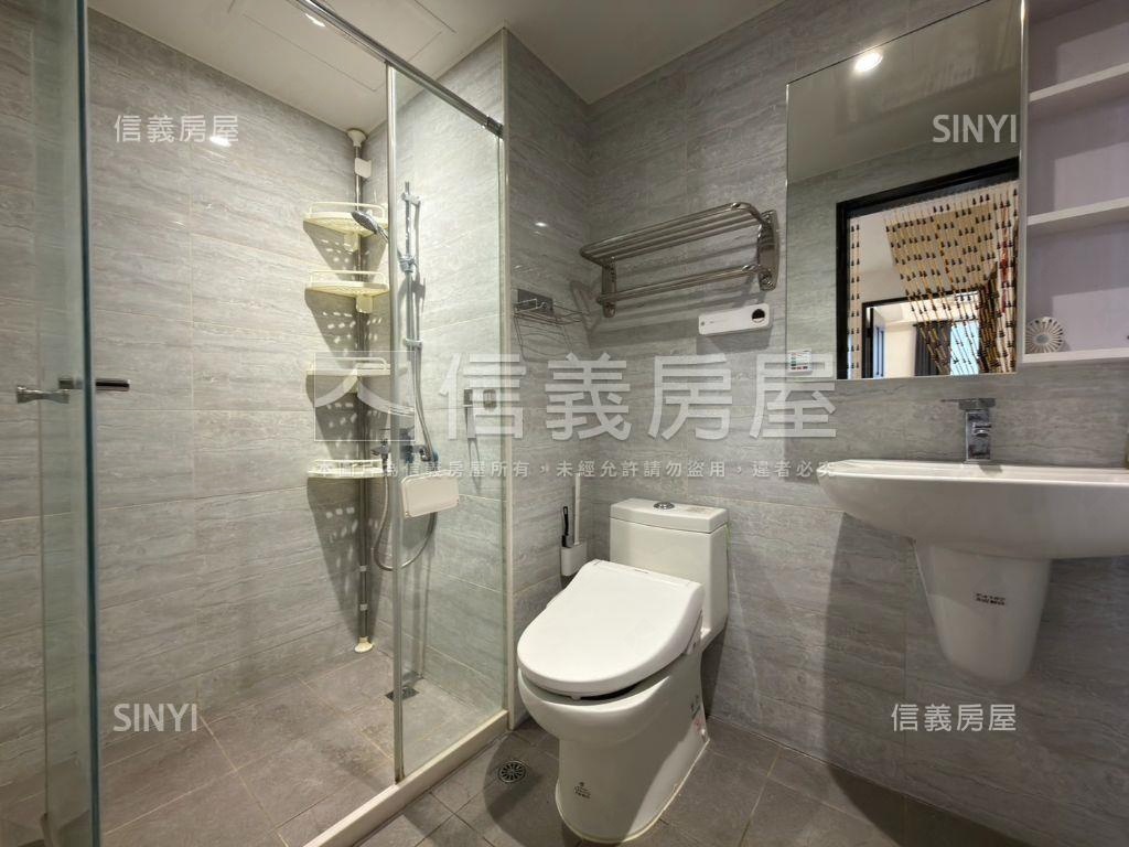 稀有閱森活景觀兩房車位房屋室內格局與周邊環境