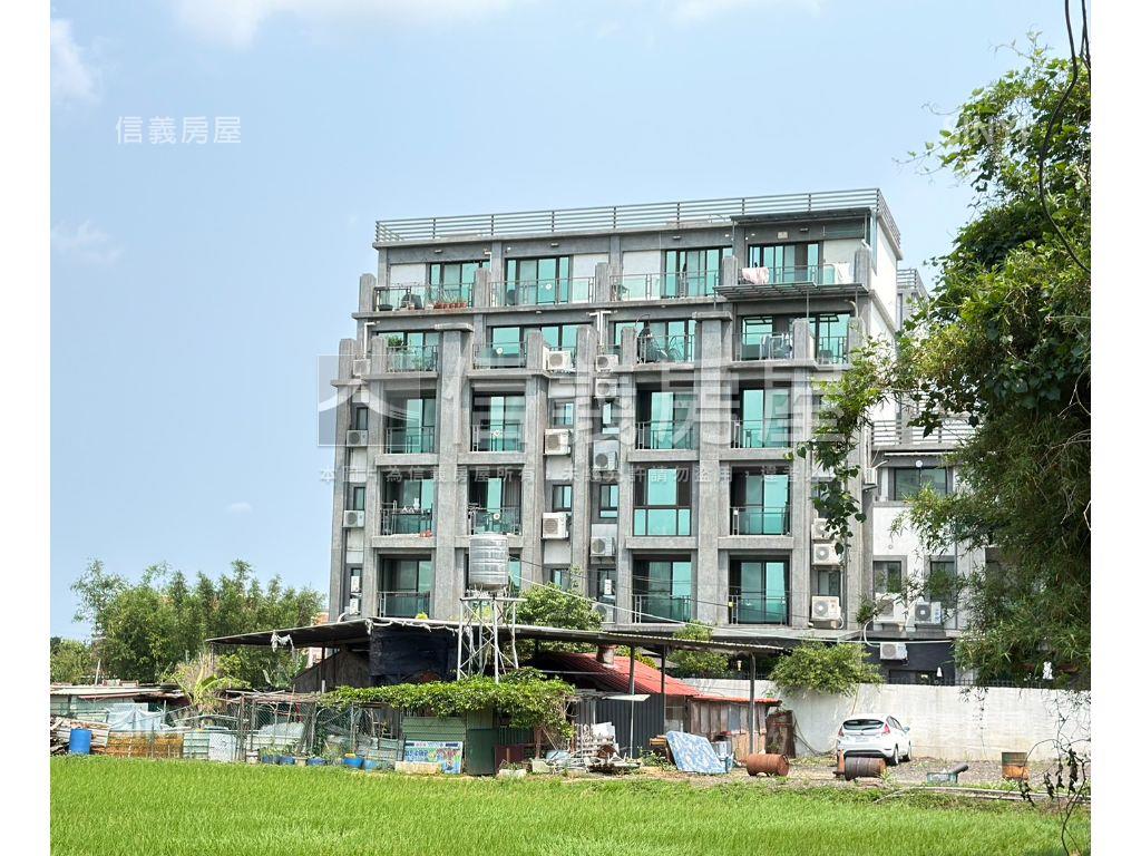 田園景觀別墅房屋室內格局與周邊環境