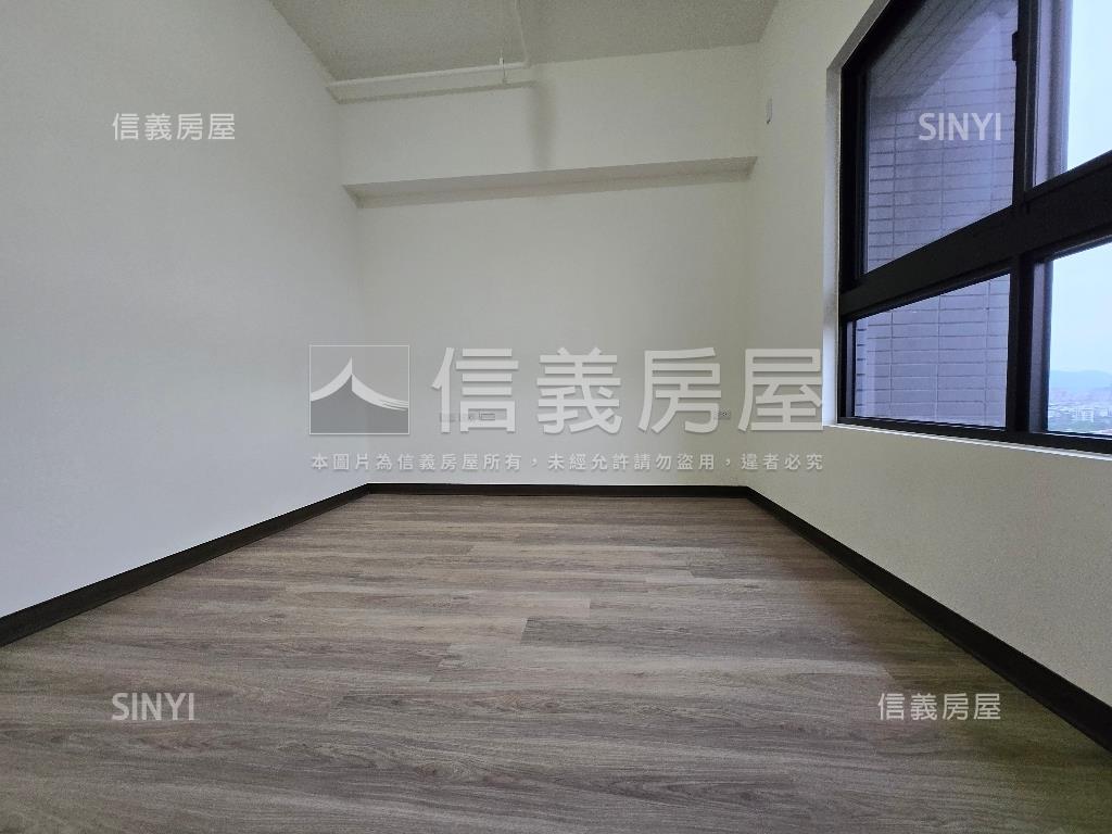 冠德心禾匯邊間兩房房屋室內格局與周邊環境