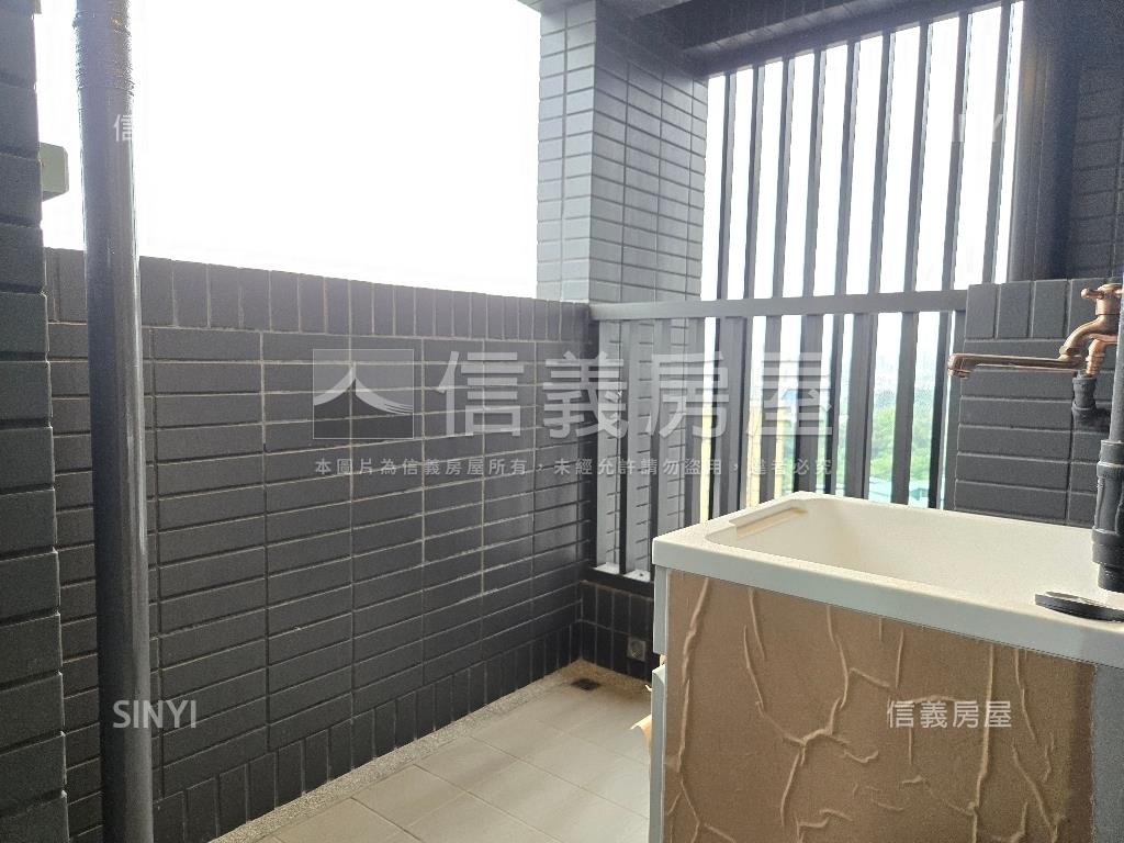 冠德心禾匯邊間兩房房屋室內格局與周邊環境