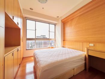 亞曼尼溫馨舒適屋