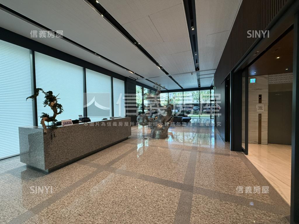松雍靜奢名邸房屋室內格局與周邊環境