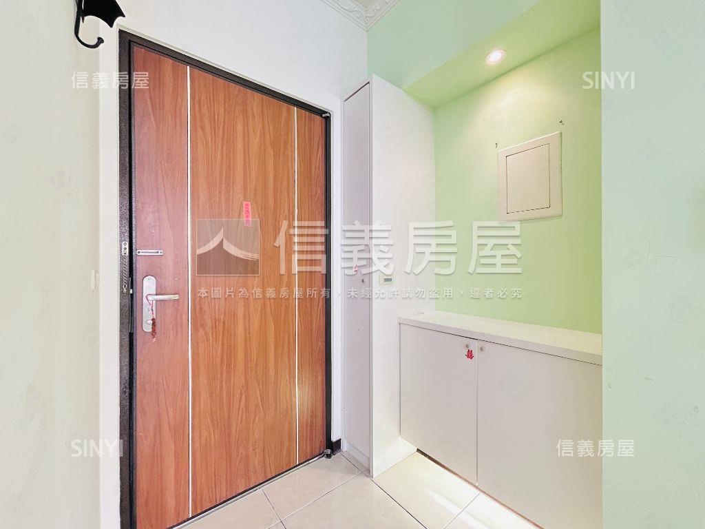 竹城大阪三房車位房屋室內格局與周邊環境