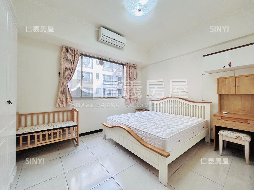 竹城大阪三房車位房屋室內格局與周邊環境