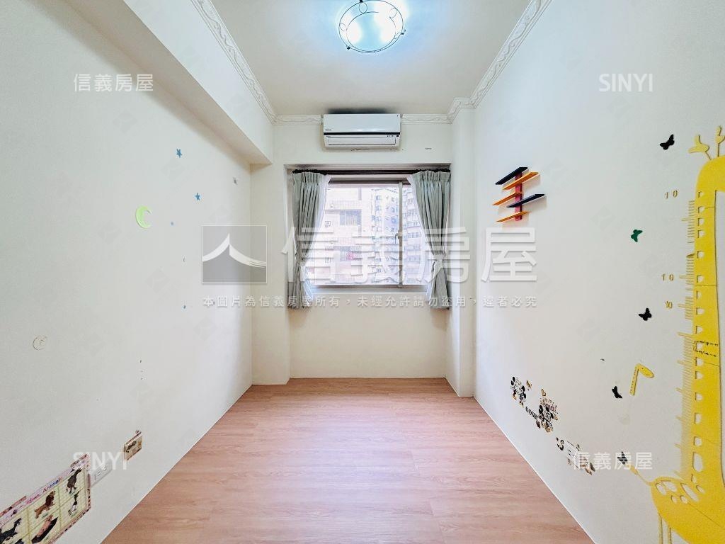 竹城大阪三房車位房屋室內格局與周邊環境