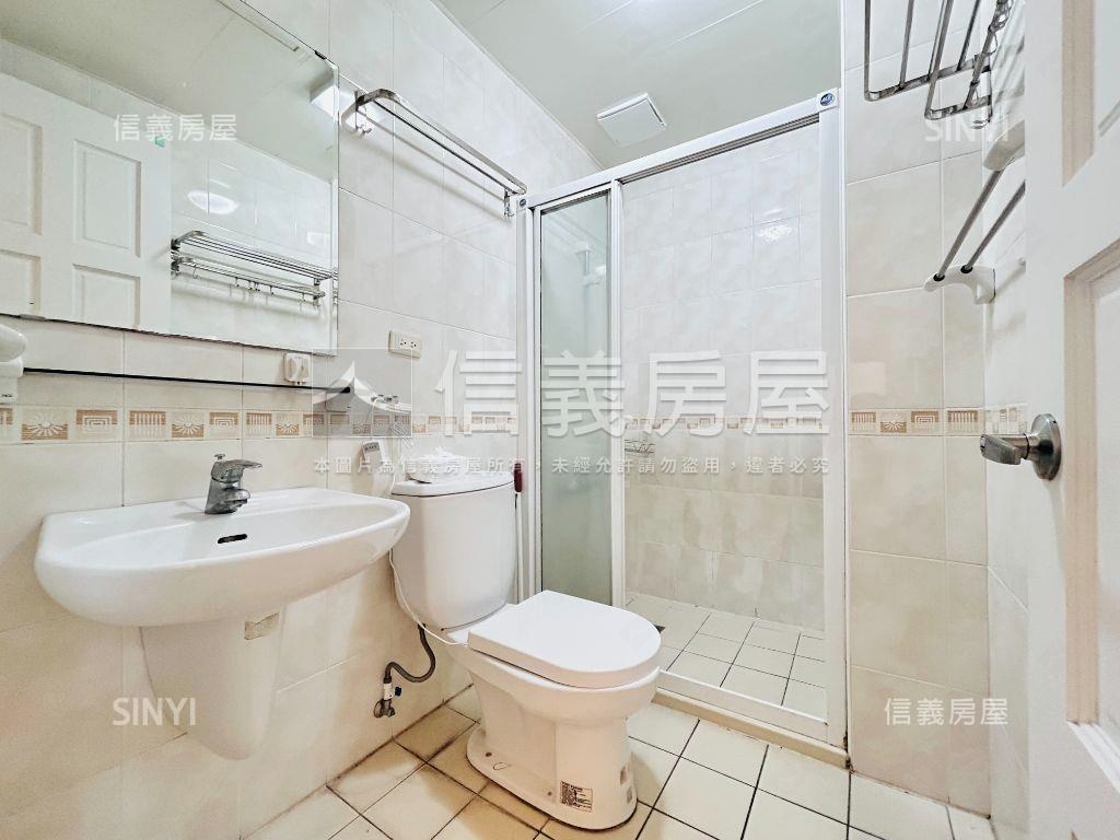 竹城大阪三房車位房屋室內格局與周邊環境