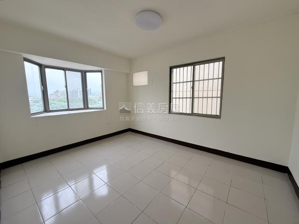 近未來Ｇ０４校園美景三房房屋室內格局與周邊環境