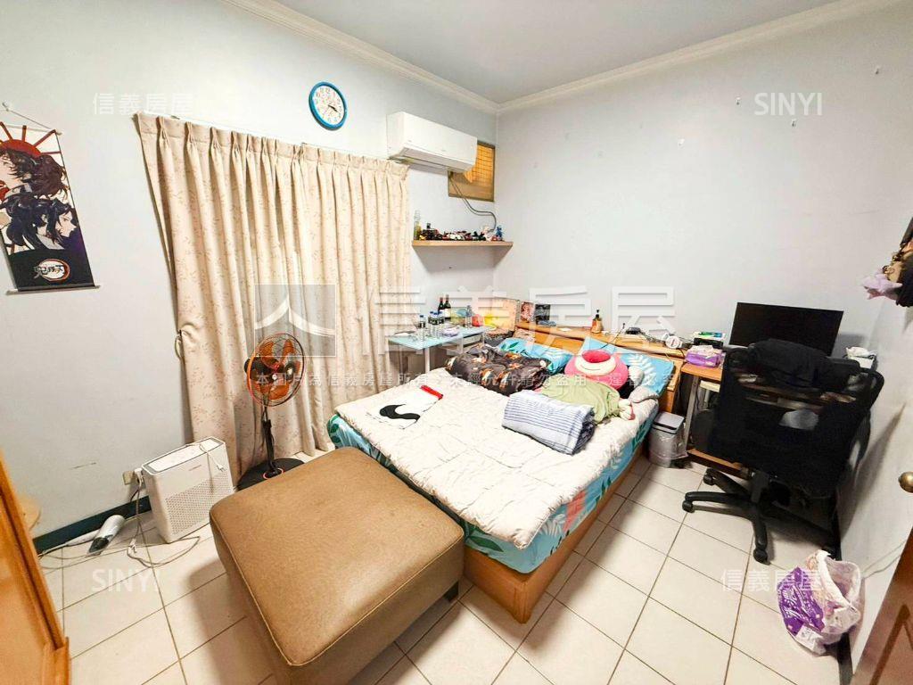 東方大鎮挑高美透天房屋室內格局與周邊環境