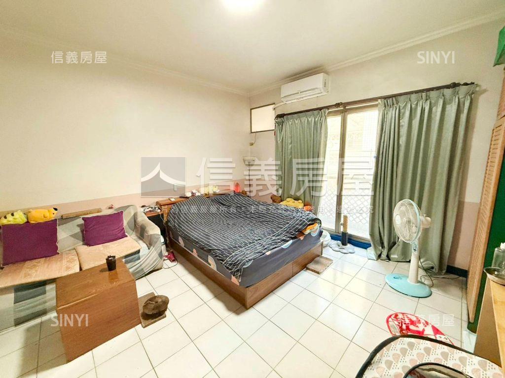 東方大鎮挑高美透天房屋室內格局與周邊環境