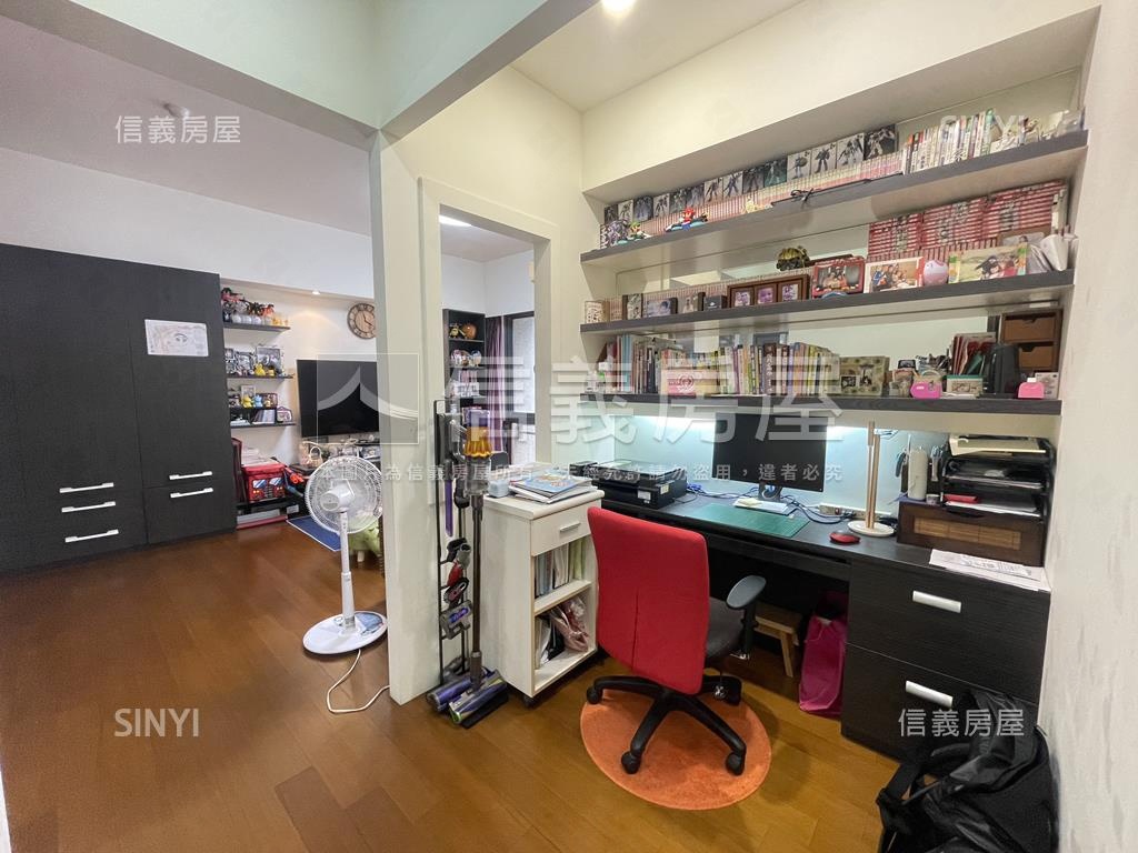 迴龍捷運鼎集裝潢美屋房屋室內格局與周邊環境