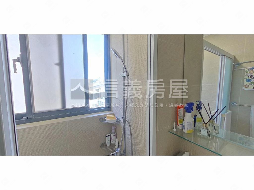 迴龍捷運鼎集裝潢美屋房屋室內格局與周邊環境