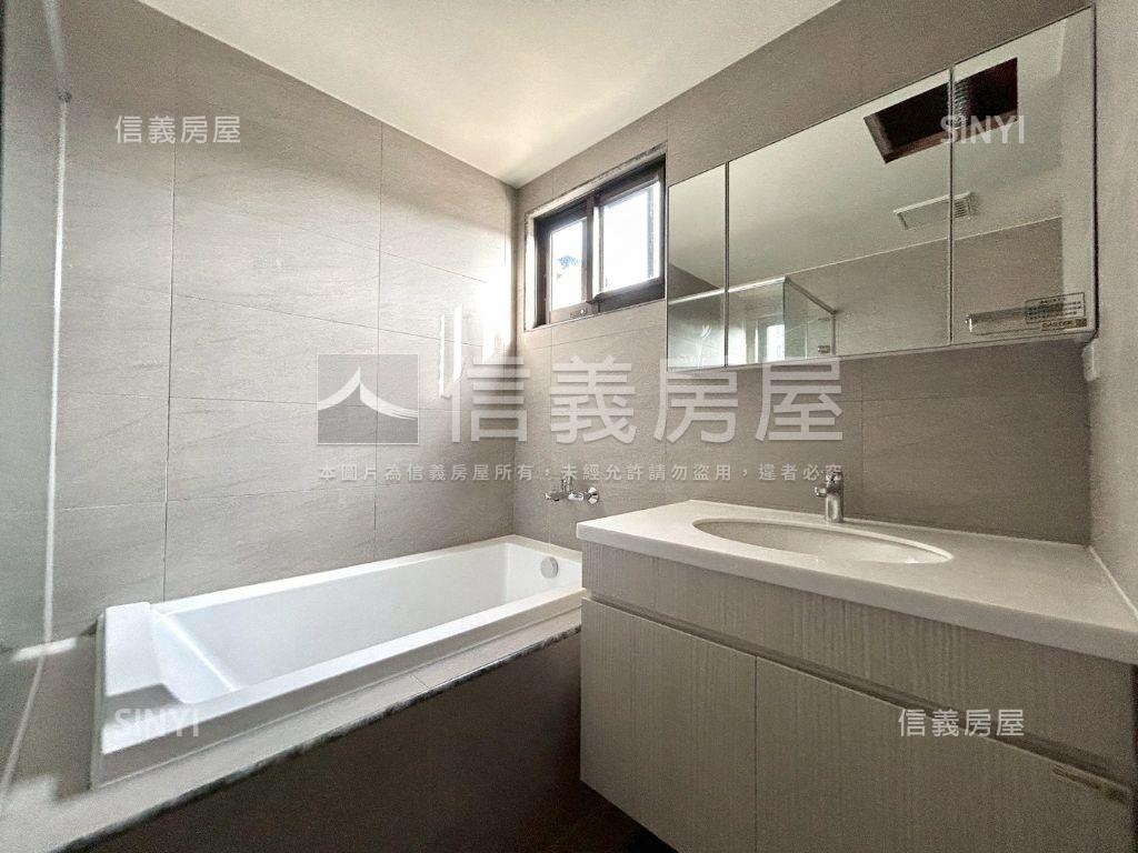 聚吉第－市中心四房雙車位房屋室內格局與周邊環境