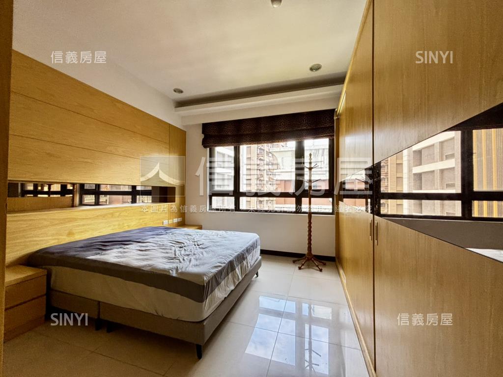 士林觀邸邊間三房車位房屋室內格局與周邊環境