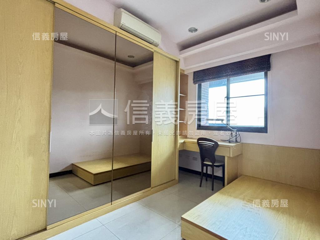 士林觀邸邊間三房車位房屋室內格局與周邊環境