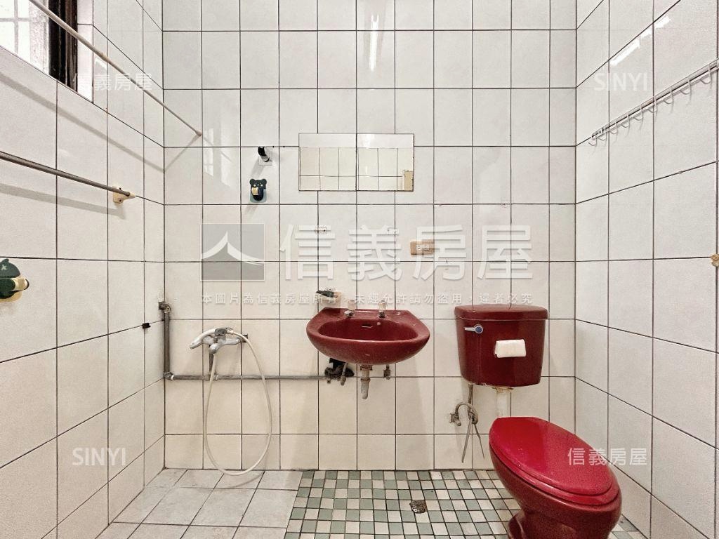 衛浴有窗應化街美寓房屋室內格局與周邊環境