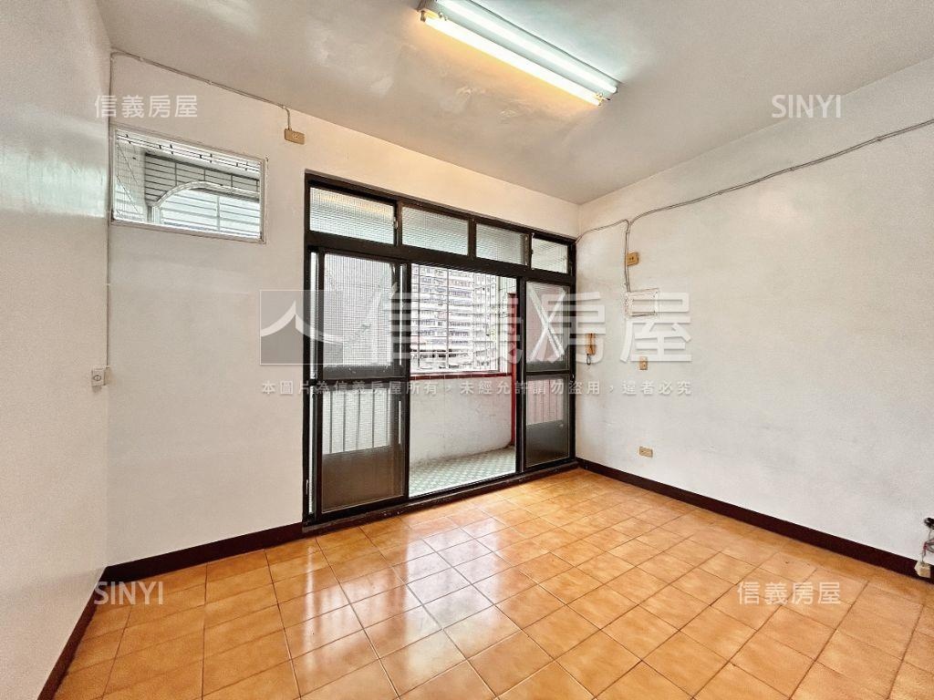 衛浴有窗應化街美寓房屋室內格局與周邊環境