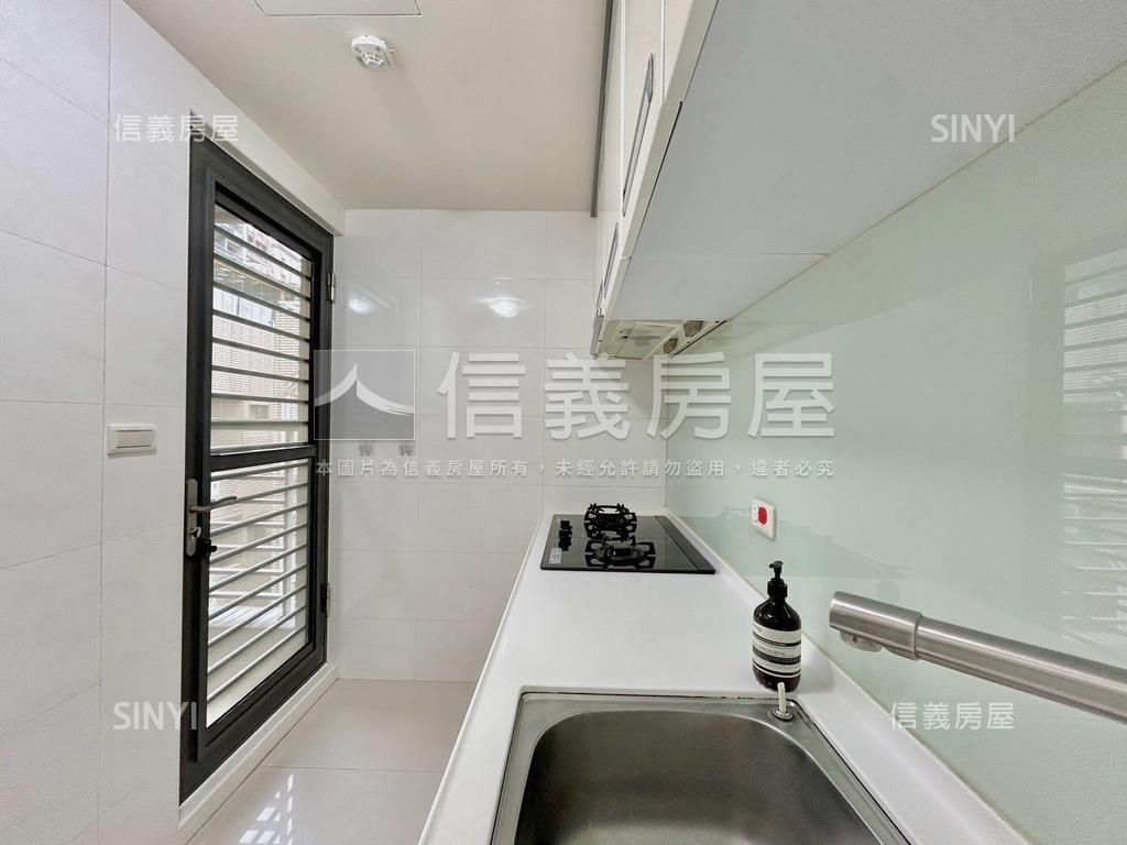 高鐵東興學區．首購大二房房屋室內格局與周邊環境
