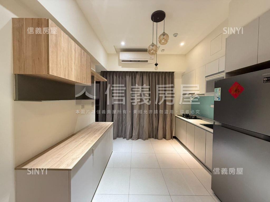 俗★潤隆輕奢三房坡平車位房屋室內格局與周邊環境