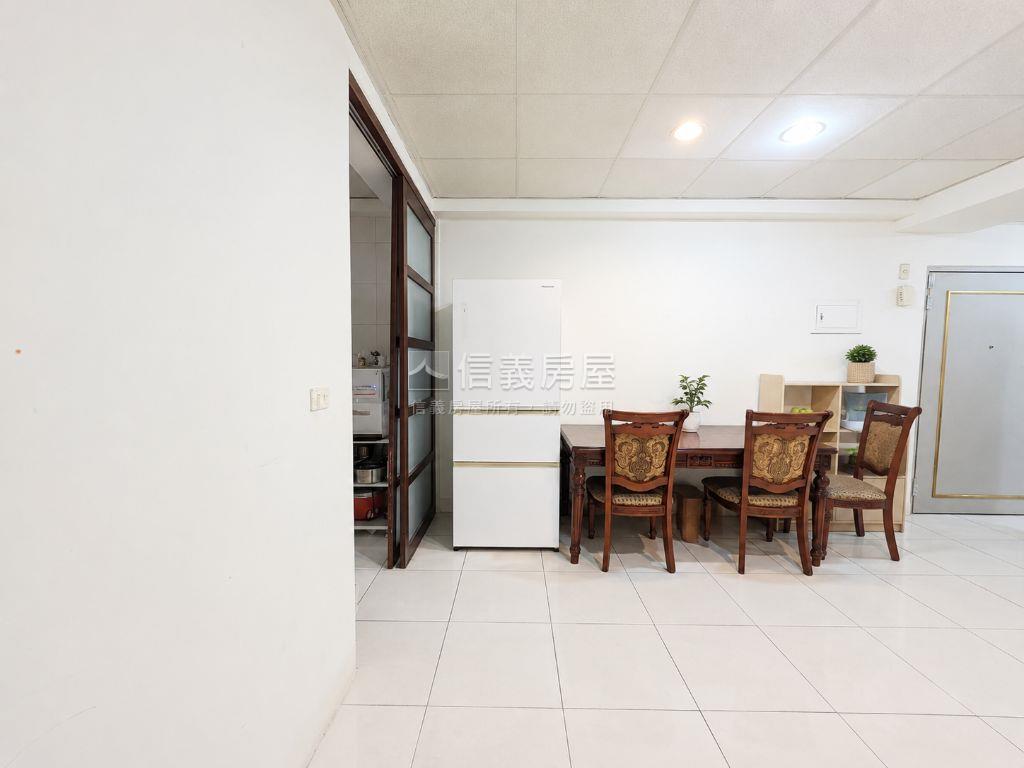 東區｜國家新境優質三房房屋室內格局與周邊環境