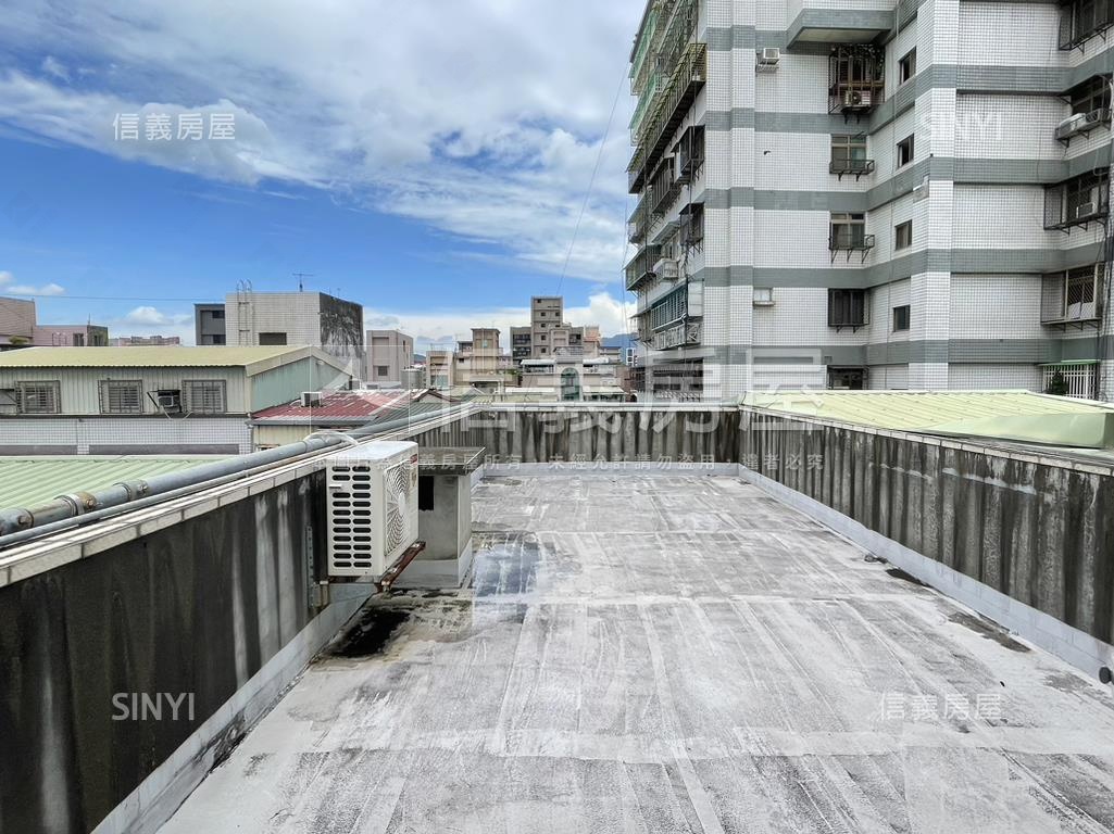 雙併電梯華廈套房房屋室內格局與周邊環境