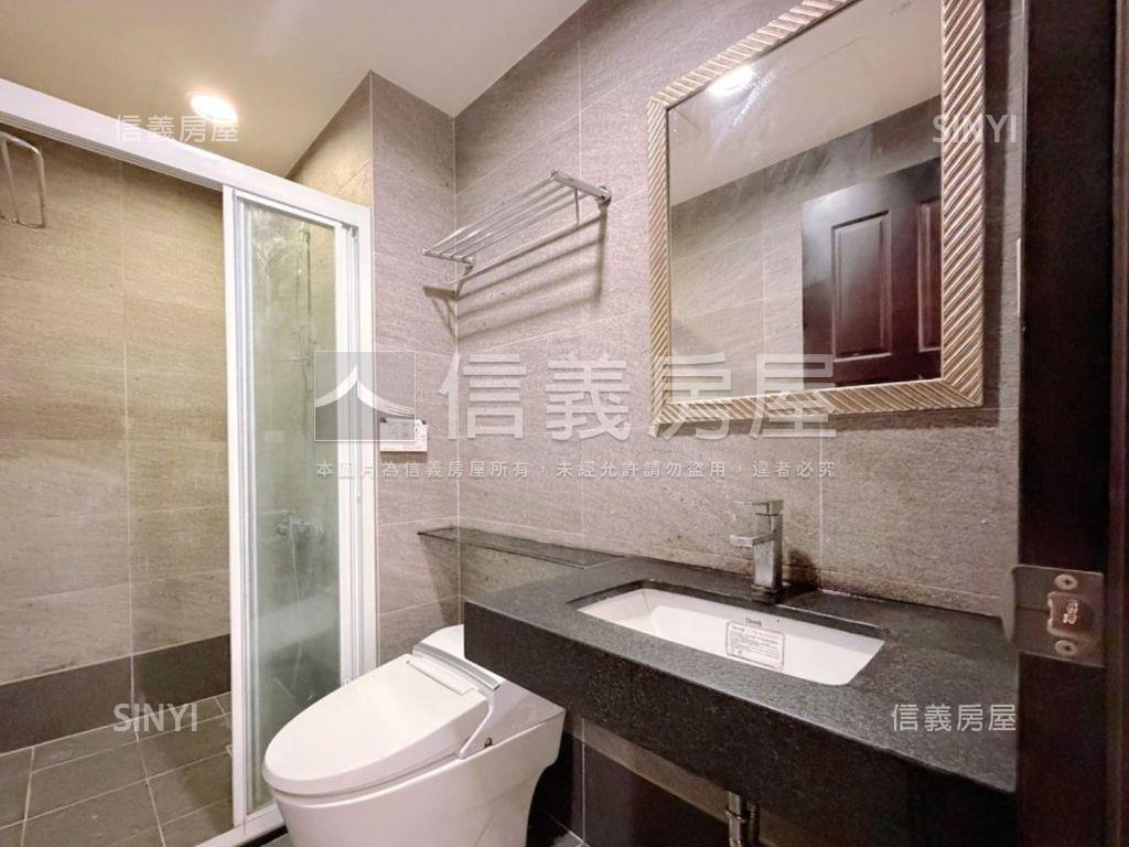 專任、高樓景觀擎天匯兩房房屋室內格局與周邊環境