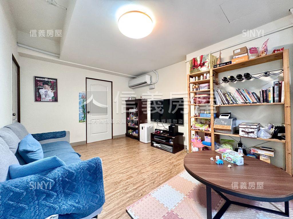 近巨蛋文藝咖啡店面房屋室內格局與周邊環境