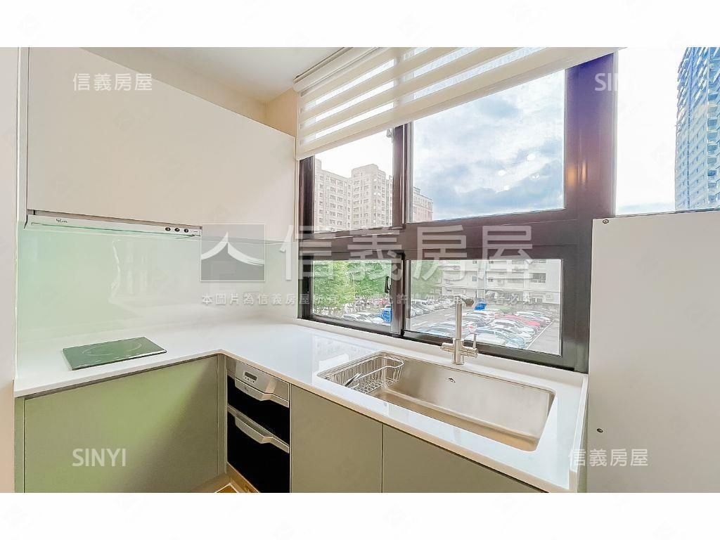近秋紅谷★稀有美妝兩房房屋室內格局與周邊環境