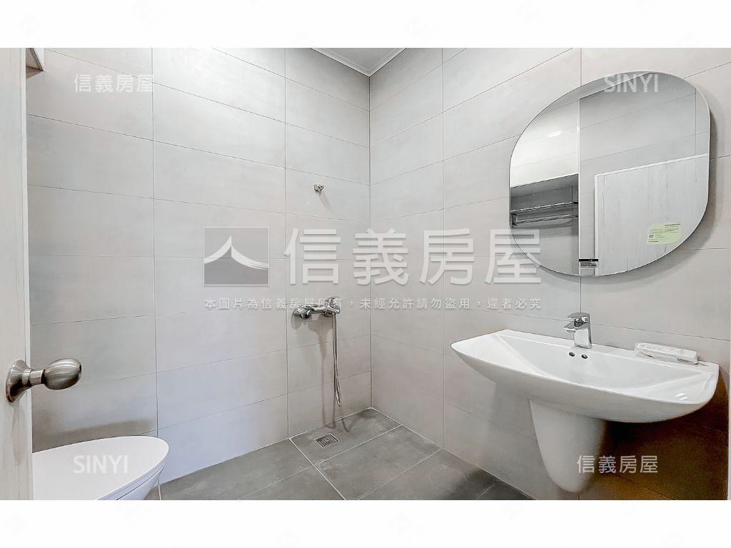 近秋紅谷★稀有美妝兩房房屋室內格局與周邊環境