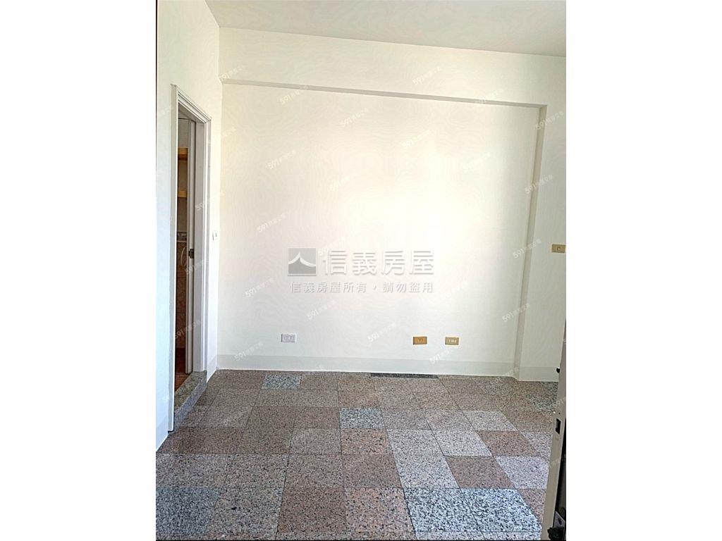 低總價健身公寓１＋４房房屋室內格局與周邊環境