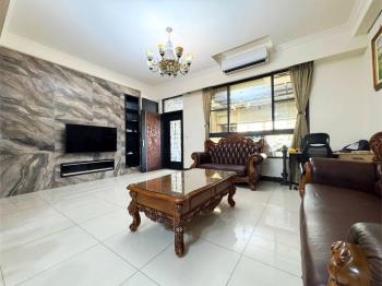 正面公園霸氣雙車美透