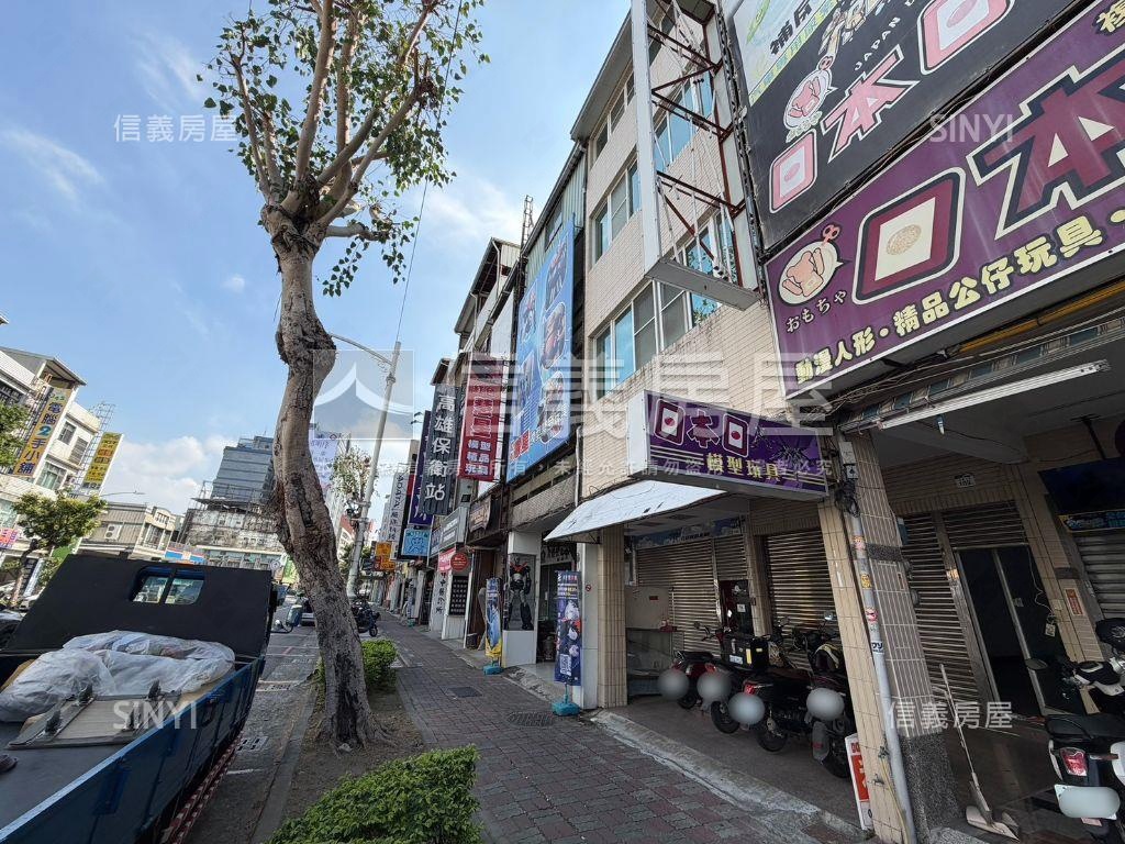 建國二路人潮吃市黃金店面房屋室內格局與周邊環境