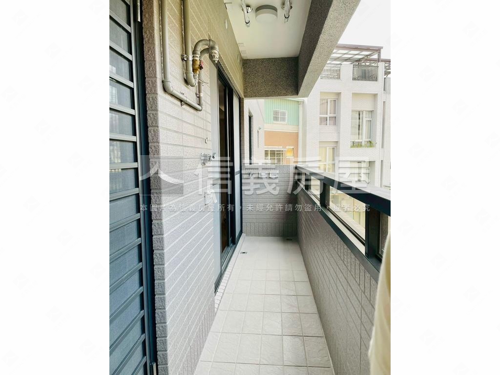 享森活美裝潢三房附車位房屋室內格局與周邊環境