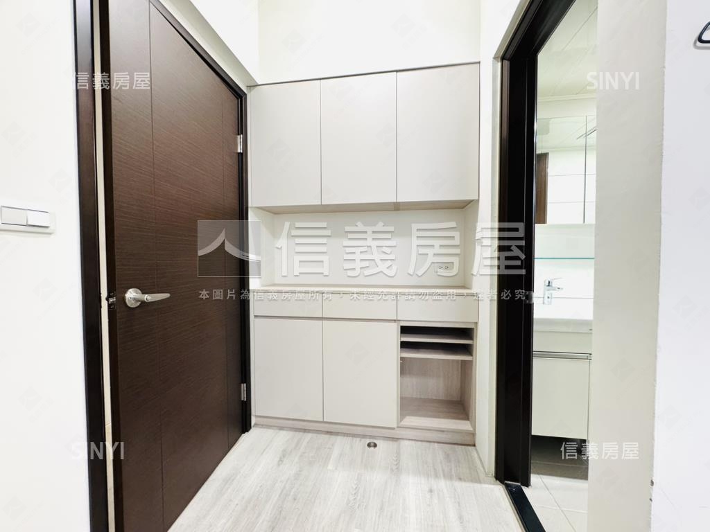 南區耐震美裝潢三房附車位房屋室內格局與周邊環境