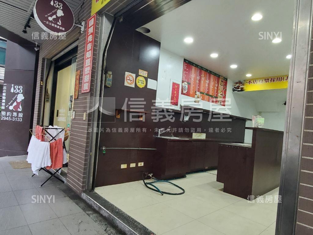 景安黃金傳家店面房屋室內格局與周邊環境