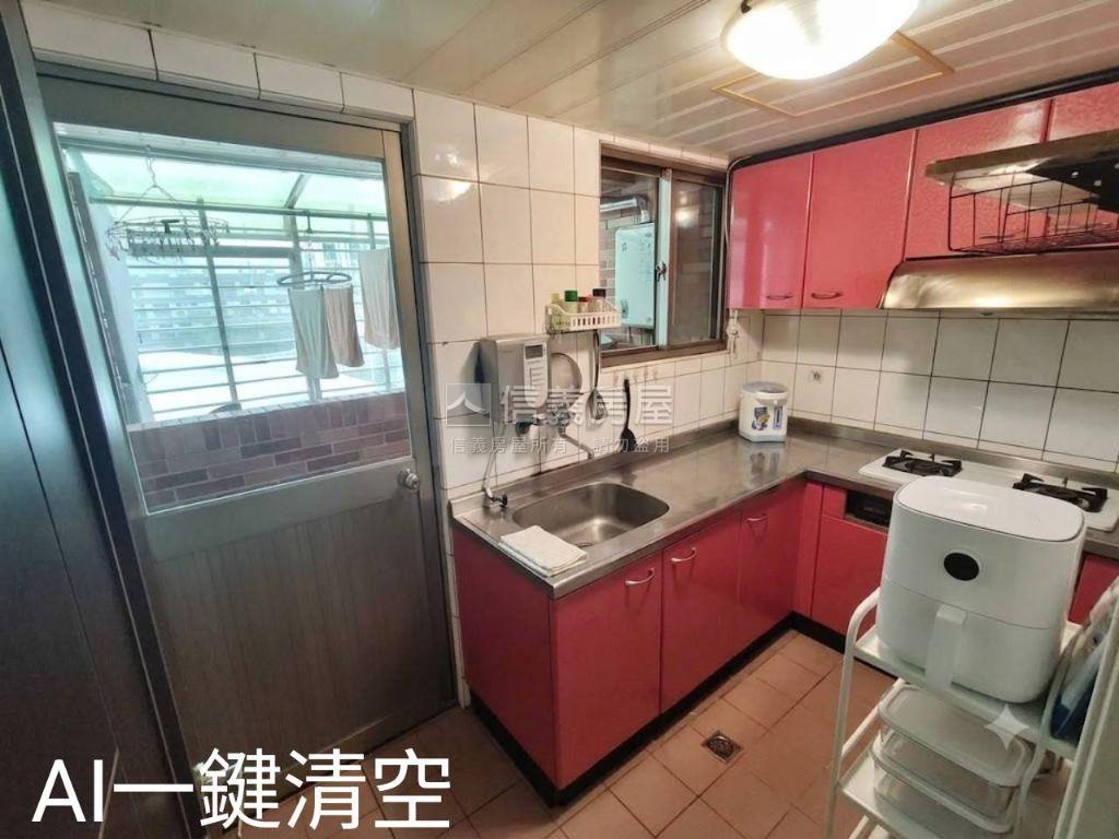 山景近雙捷運明亮三房房屋室內格局與周邊環境