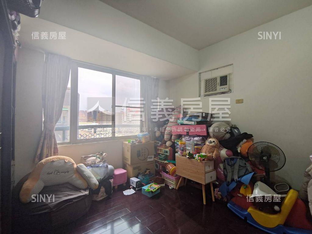 售．高人一等高樓四房車位房屋室內格局與周邊環境