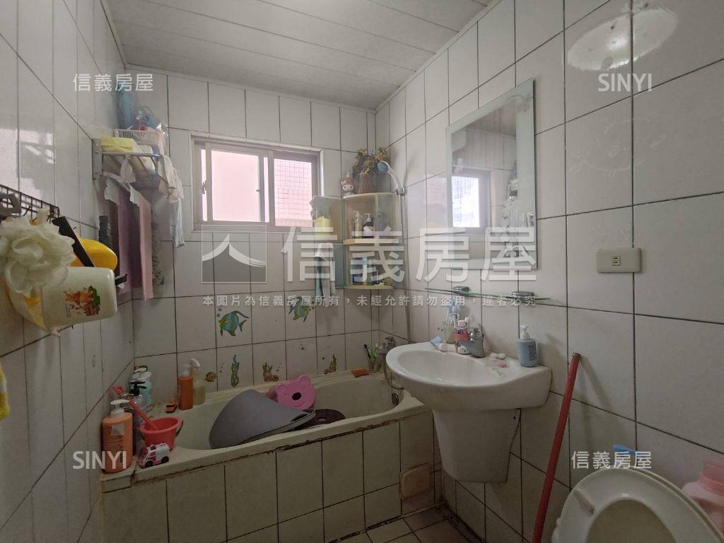 售．高人一等高樓四房車位房屋室內格局與周邊環境