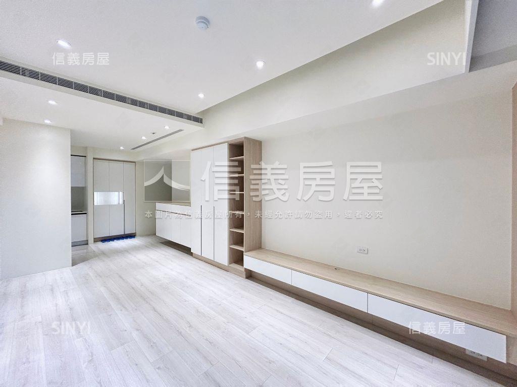 全新執美裝潢兩房平車房屋室內格局與周邊環境