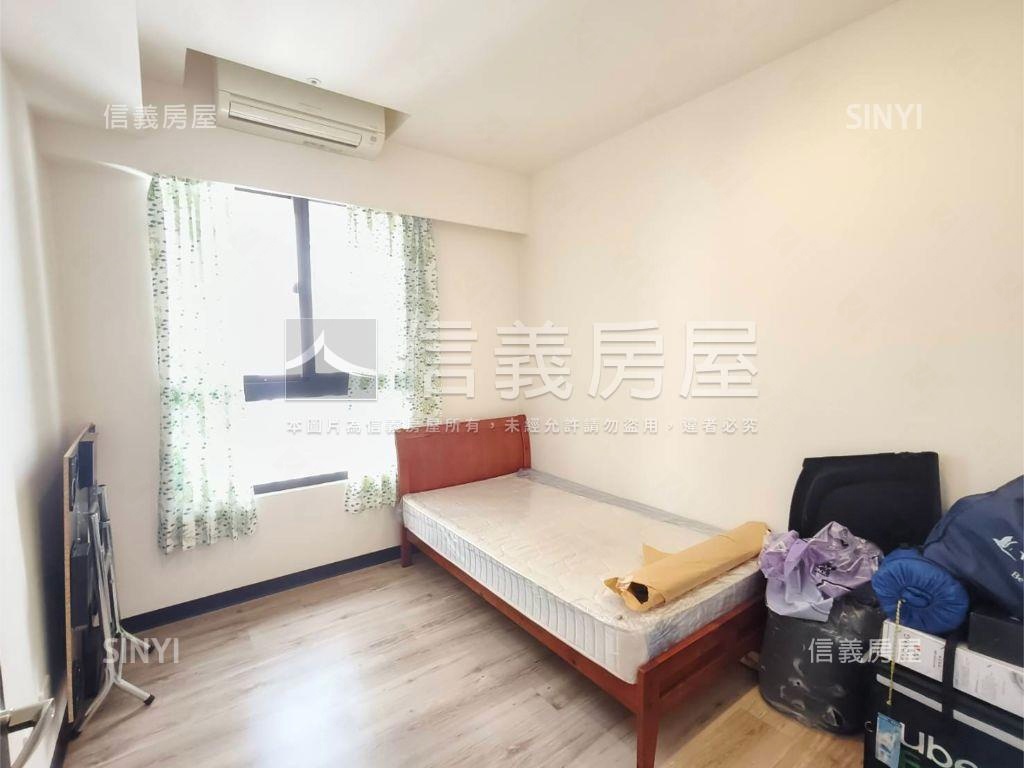 謙邑高樓層三房車位房屋室內格局與周邊環境