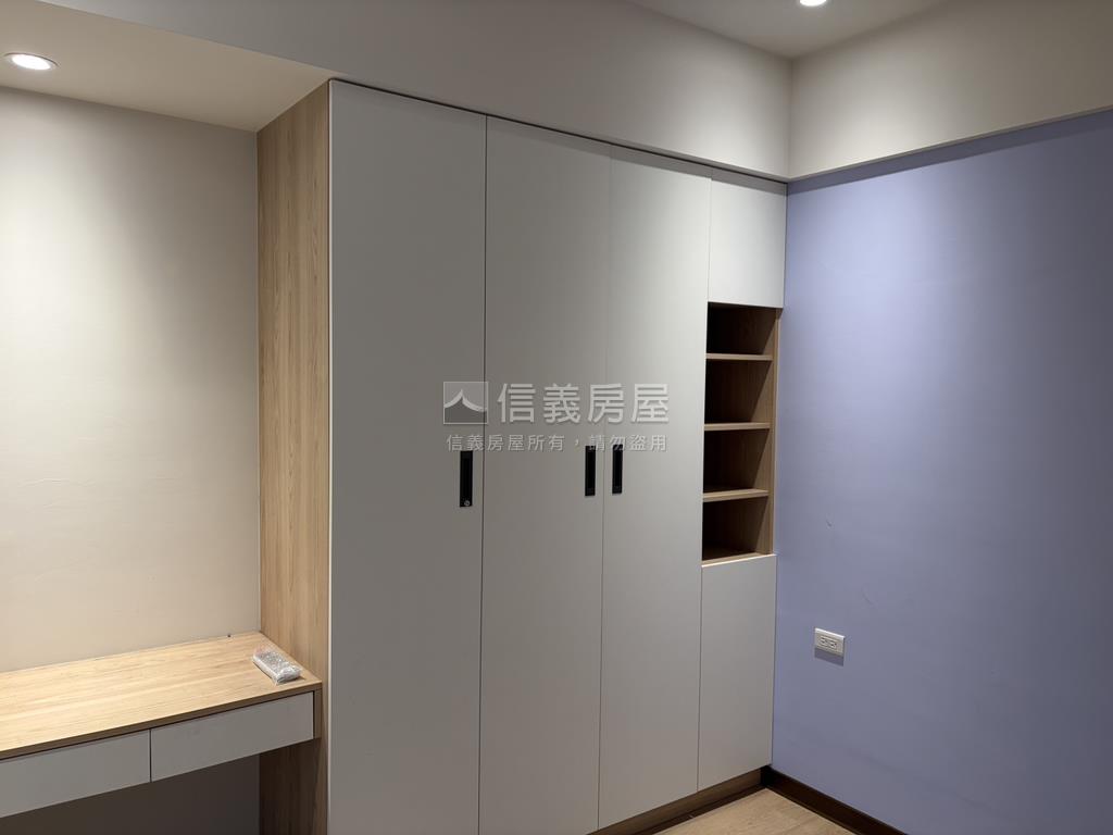 國王三房裝潢美屋房屋室內格局與周邊環境